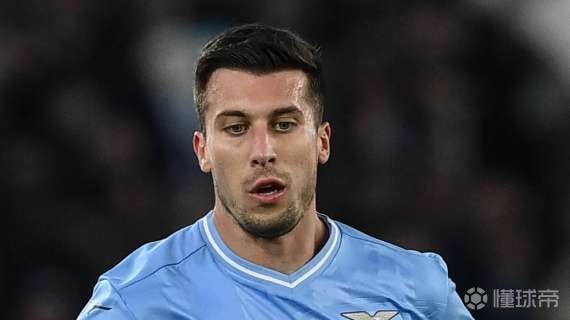 赛中继续披 赛中继续披